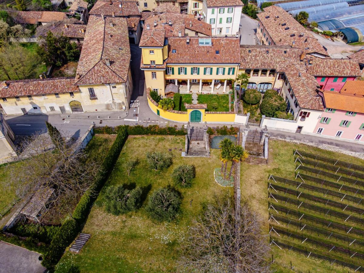 Castello Di Brusata Apartment By Quokka 360 - Romantic Flat With Pool Mendrisio Dış mekan fotoğraf